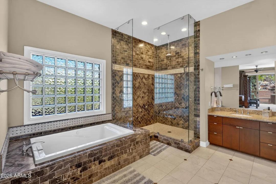 Real Estate Picture 20