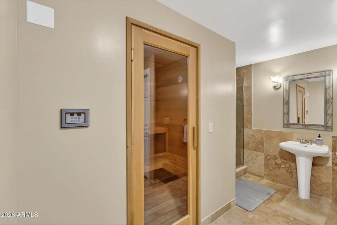 Real Estate Picture 26