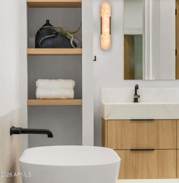 Real Estate Picture 36