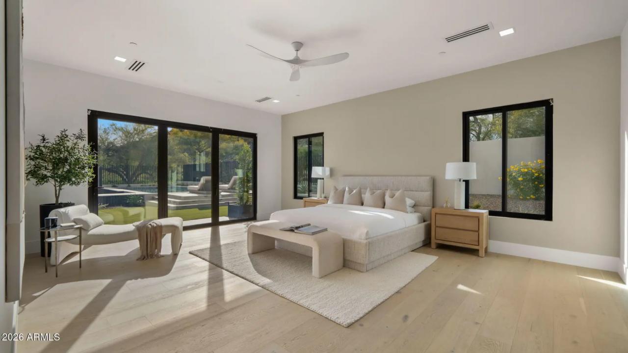 Real Estate Picture 39