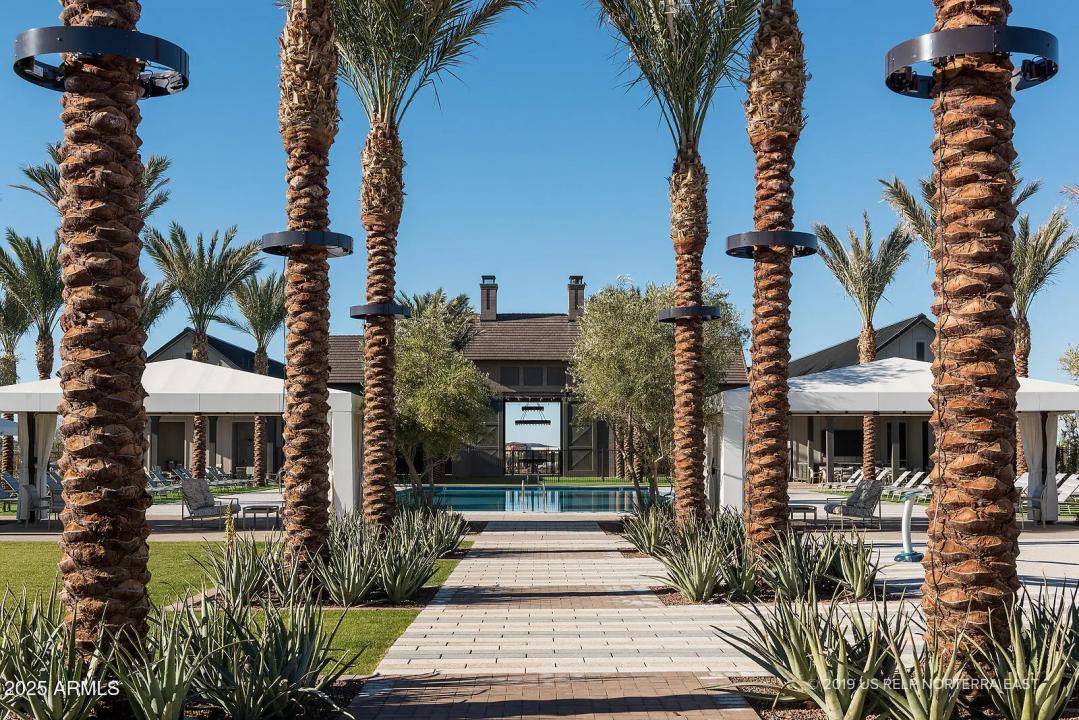 Real Estate Picture 45