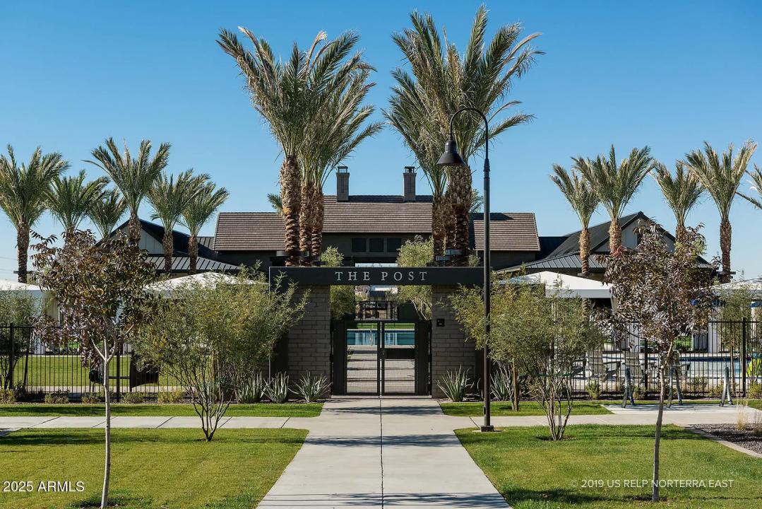 Real Estate Picture 46