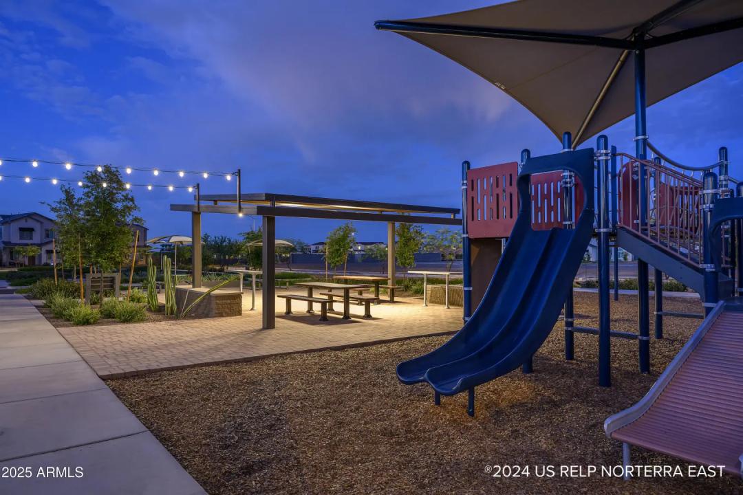 Real Estate Picture 77