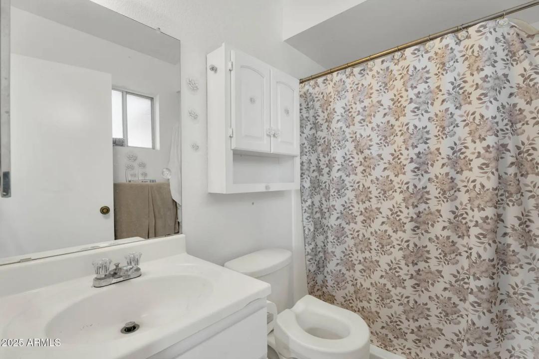 Real Estate Picture 27