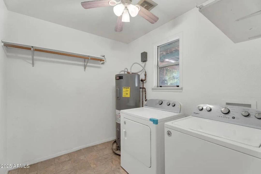 Real Estate Picture 33