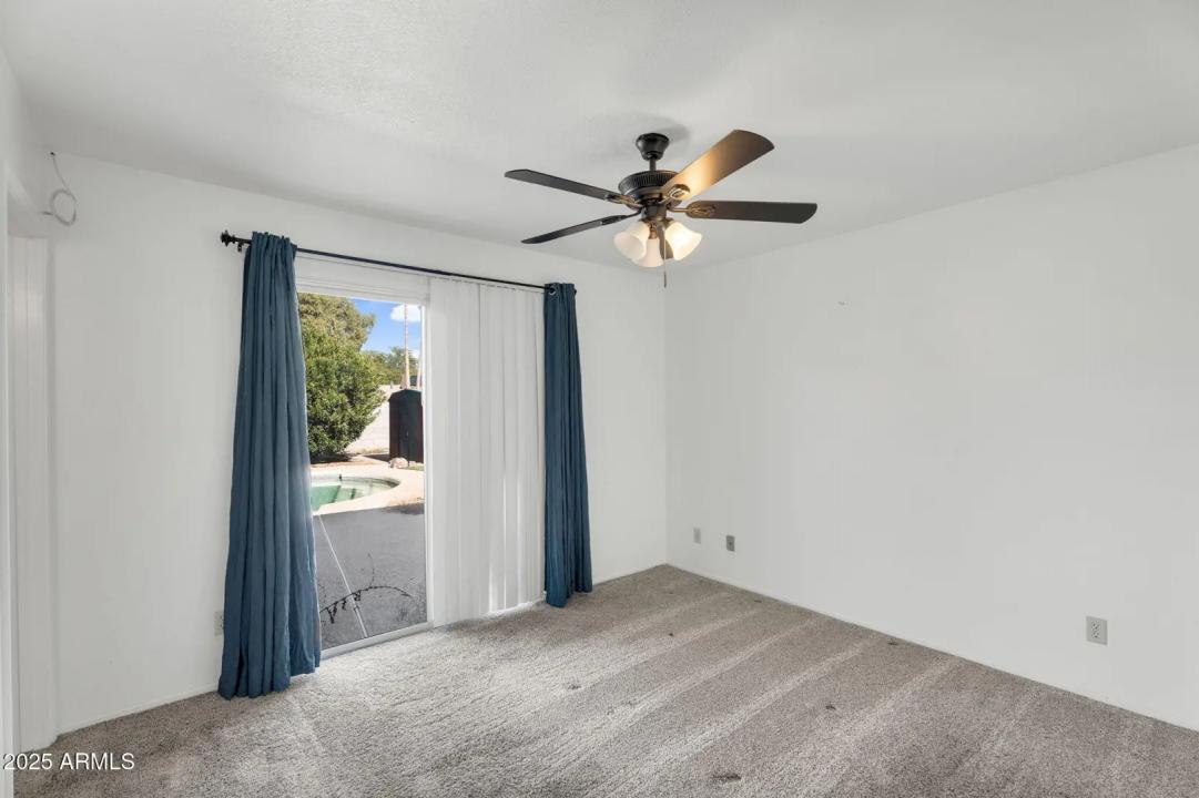 Real Estate Picture 26