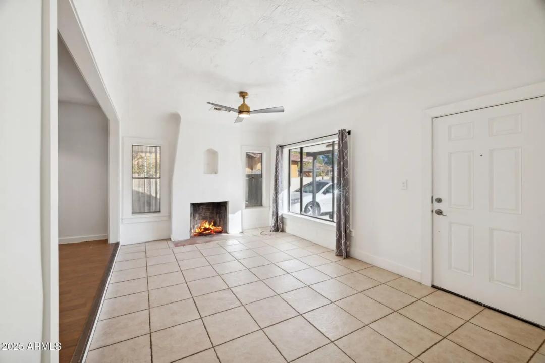 Real Estate Picture 6