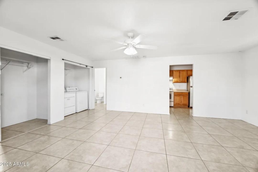 Real Estate Picture 30