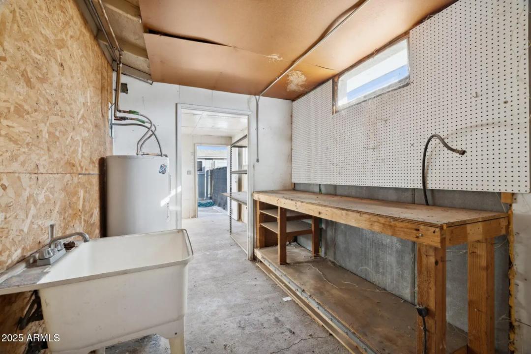 Real Estate Picture 36