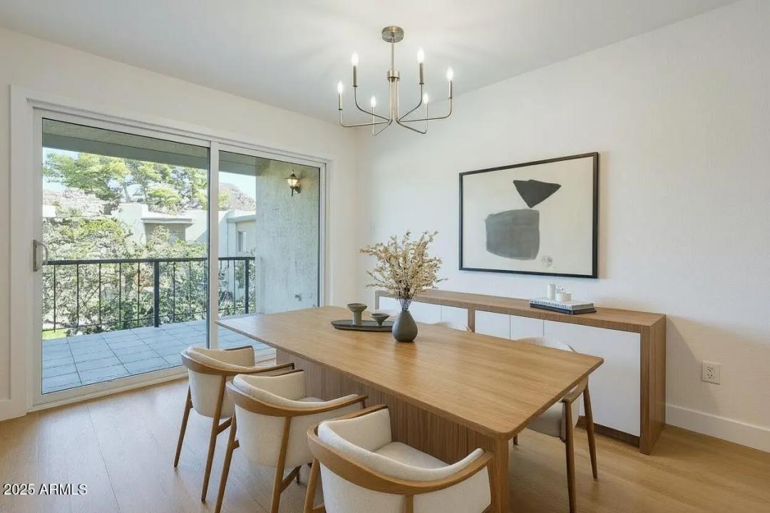 Real Estate Picture 4