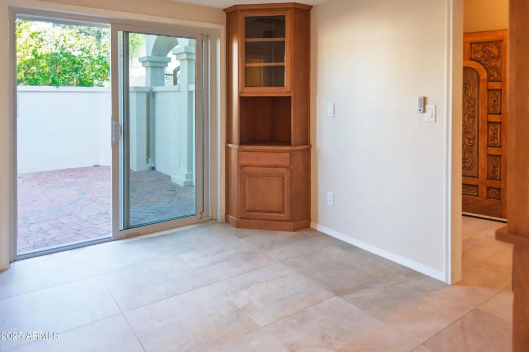 Real Estate Picture 19