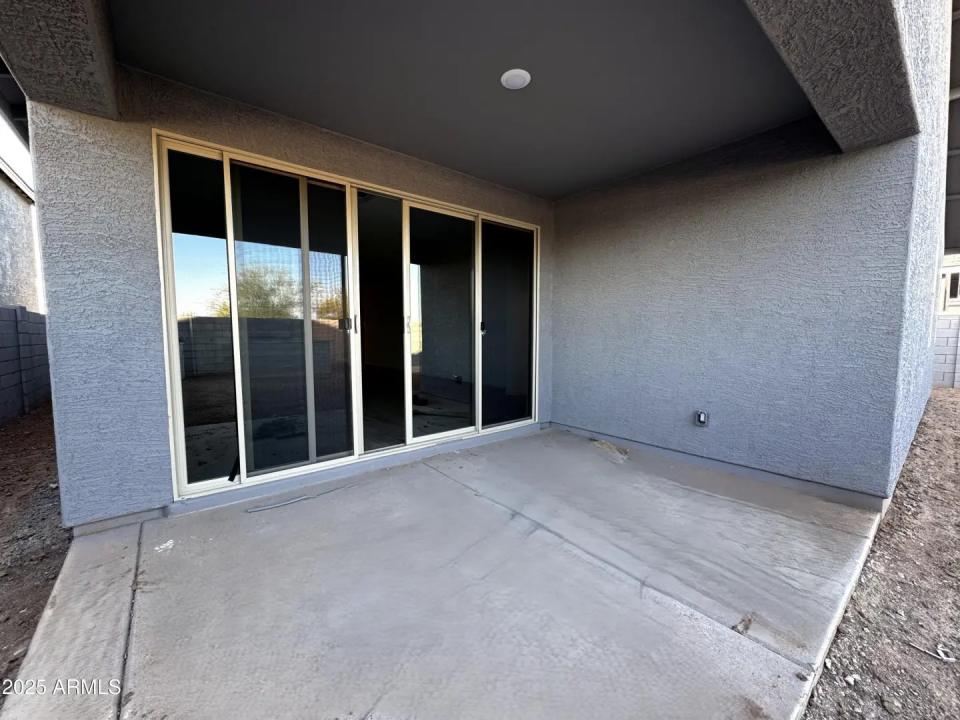 Real Estate Picture 19