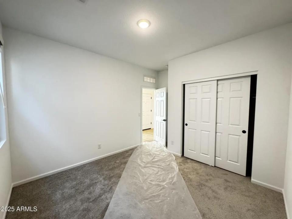 Real Estate Picture 9