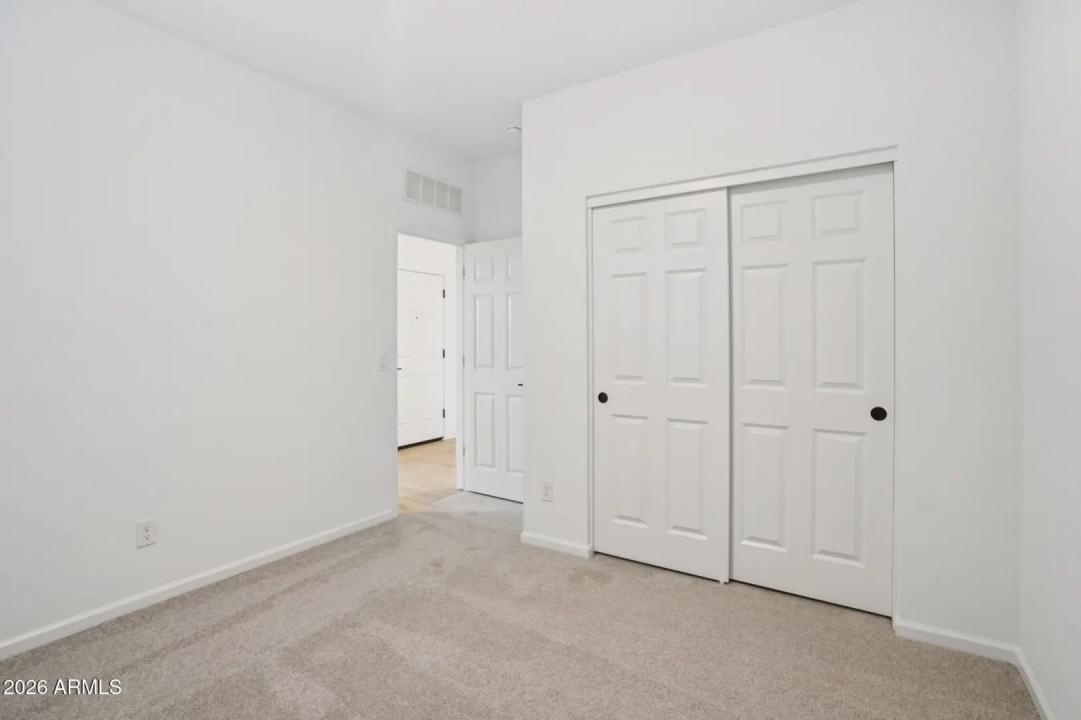 Real Estate Picture 18