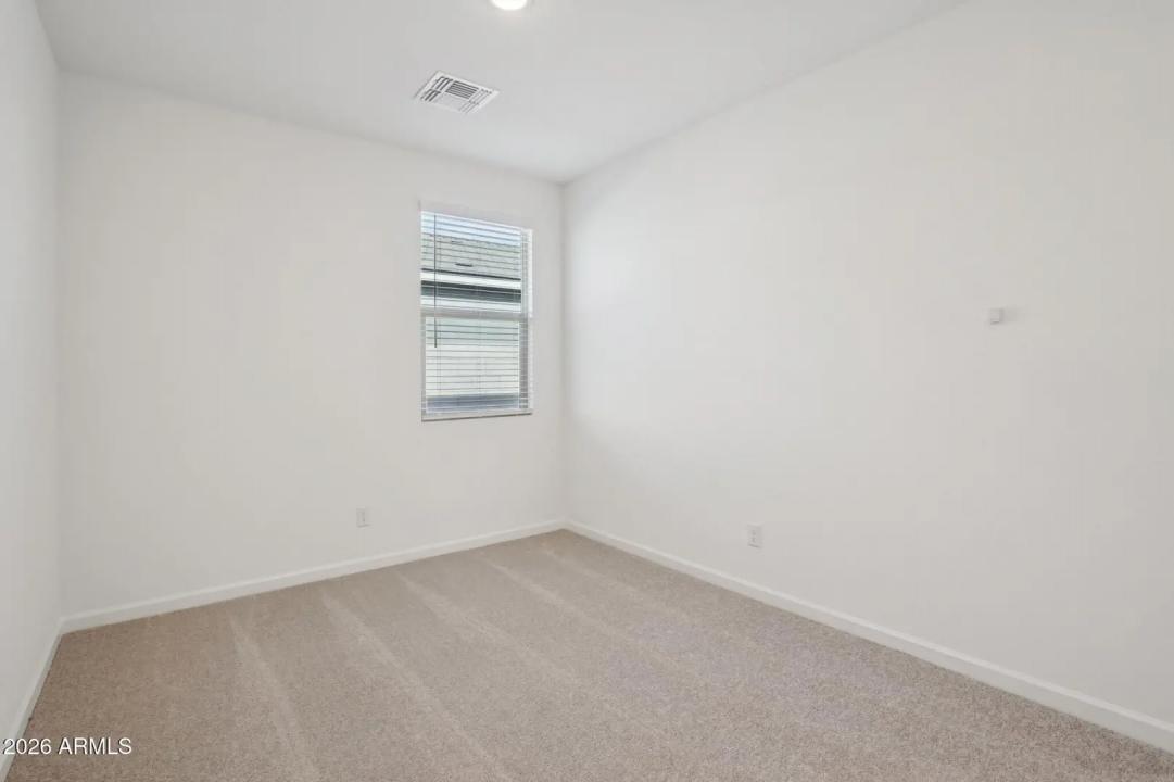 Real Estate Picture 21