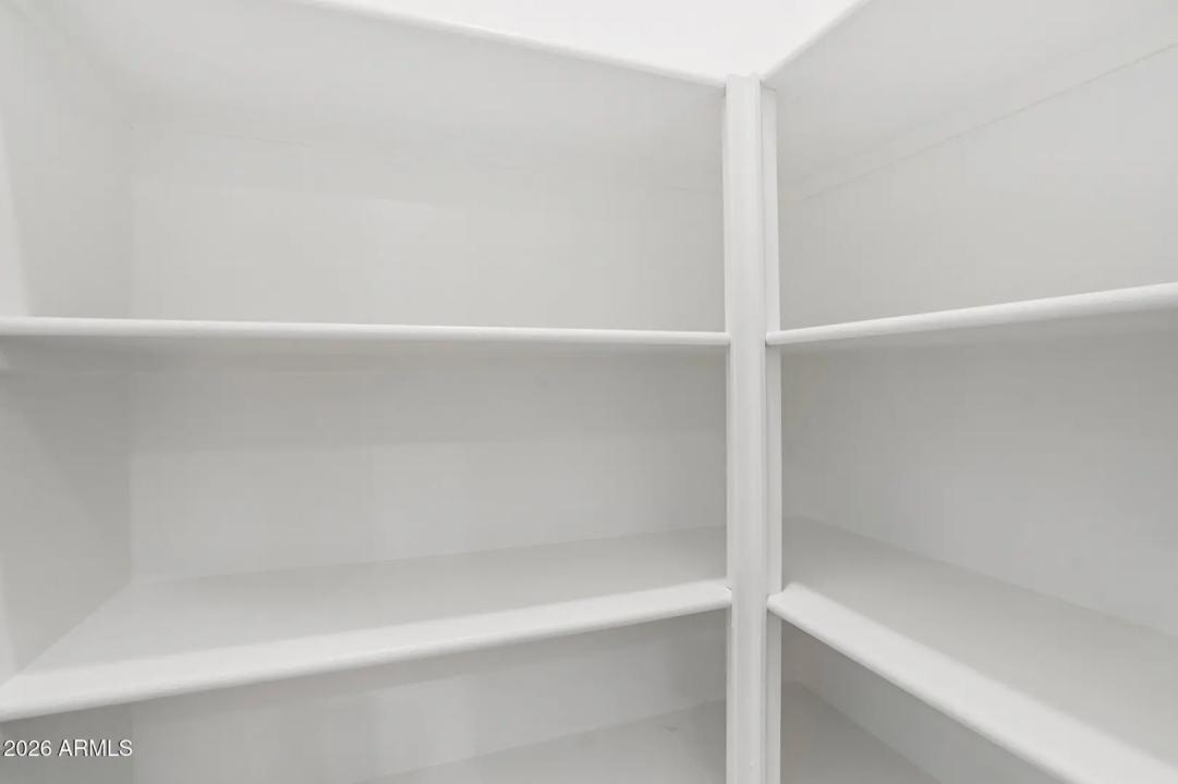 Real Estate Picture 24