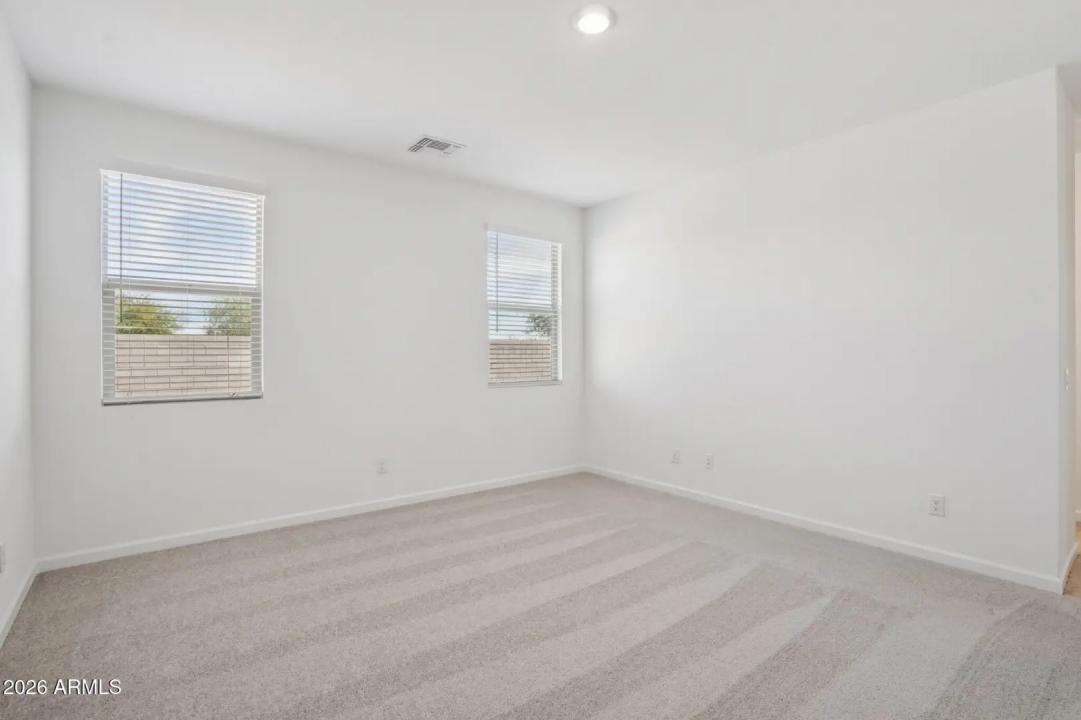 Real Estate Picture 31