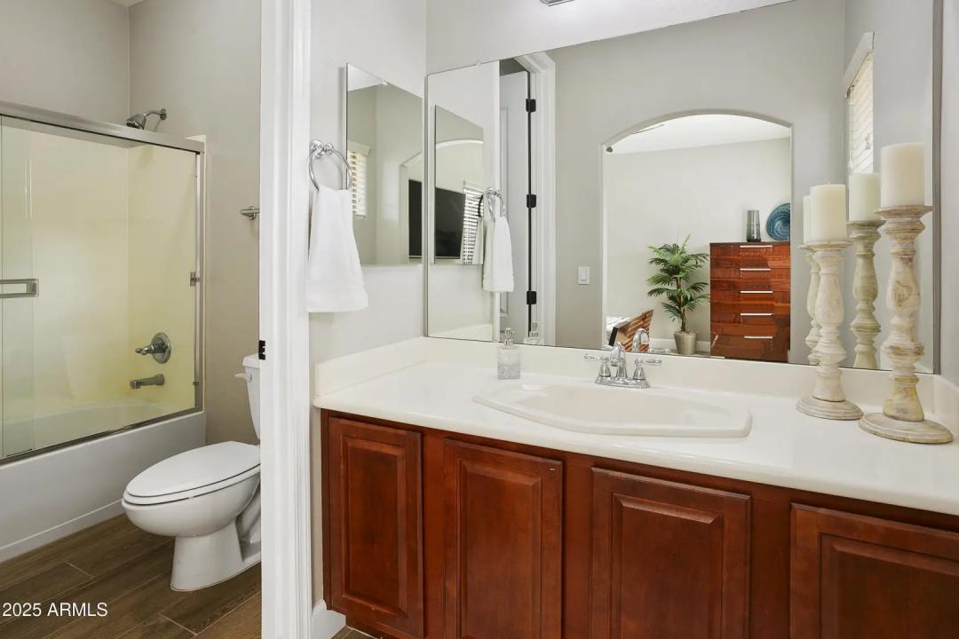 Real Estate Picture 29