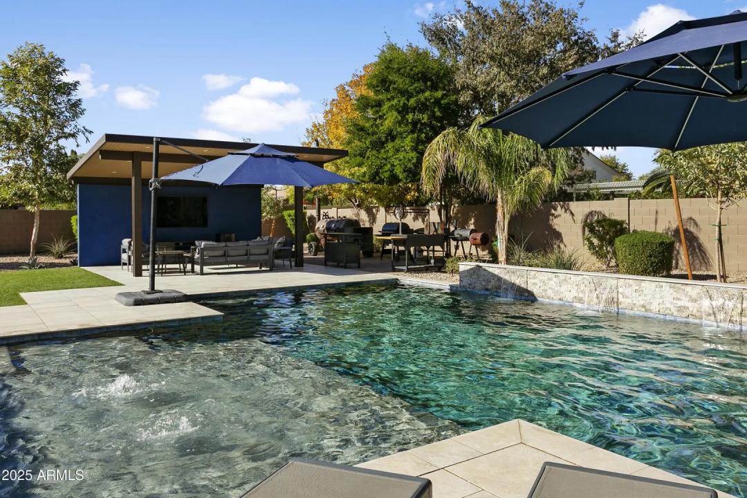 Real Estate Picture 38