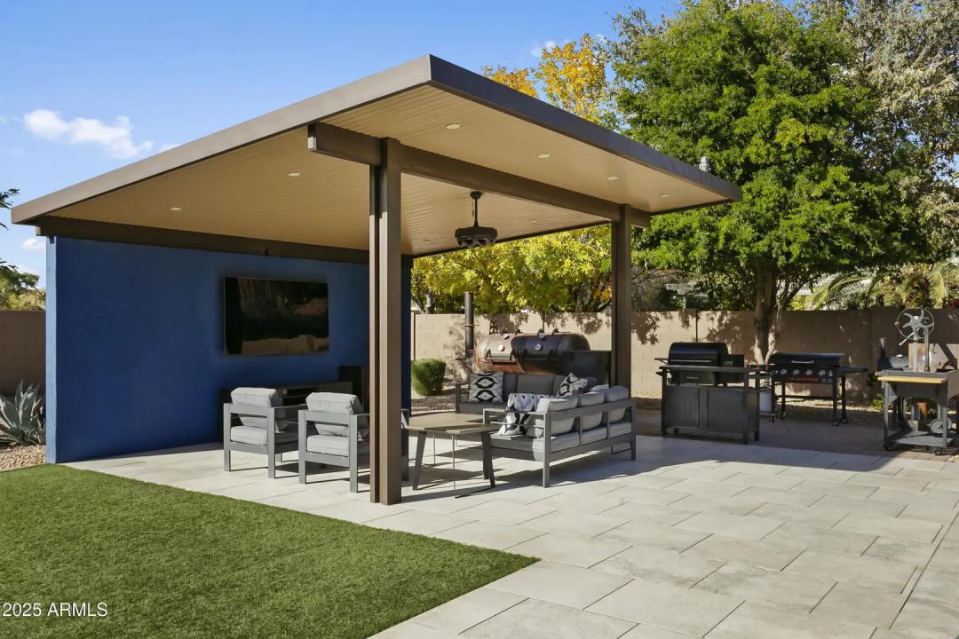 Real Estate Picture 39