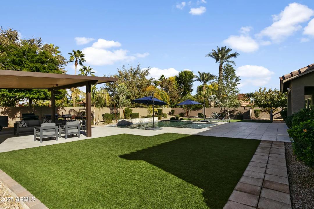 Real Estate Picture 41