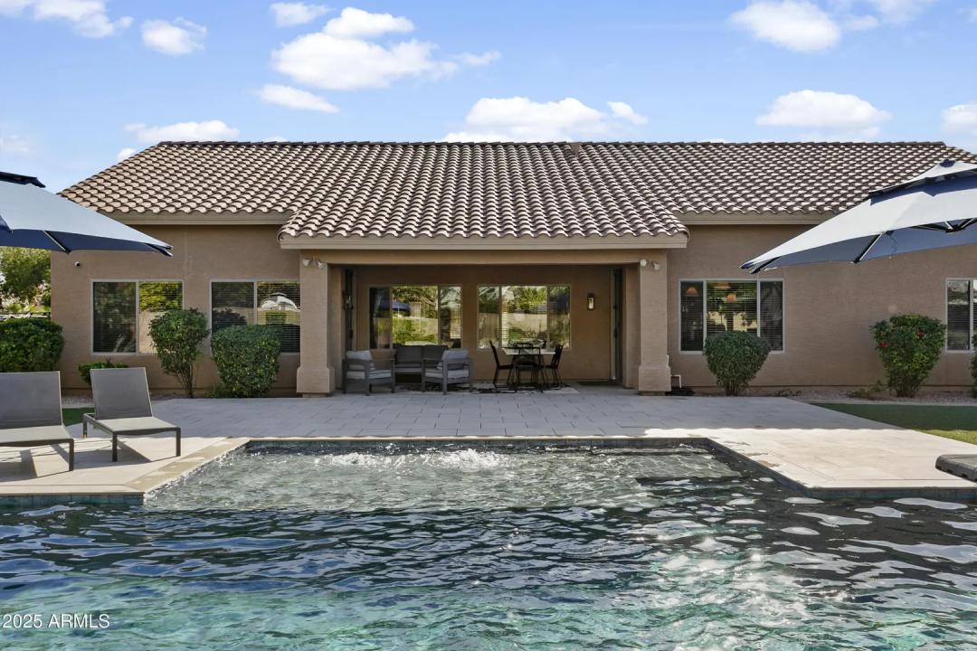 Real Estate Picture 43