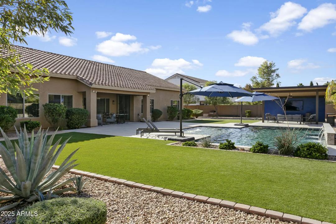 Real Estate Picture 44