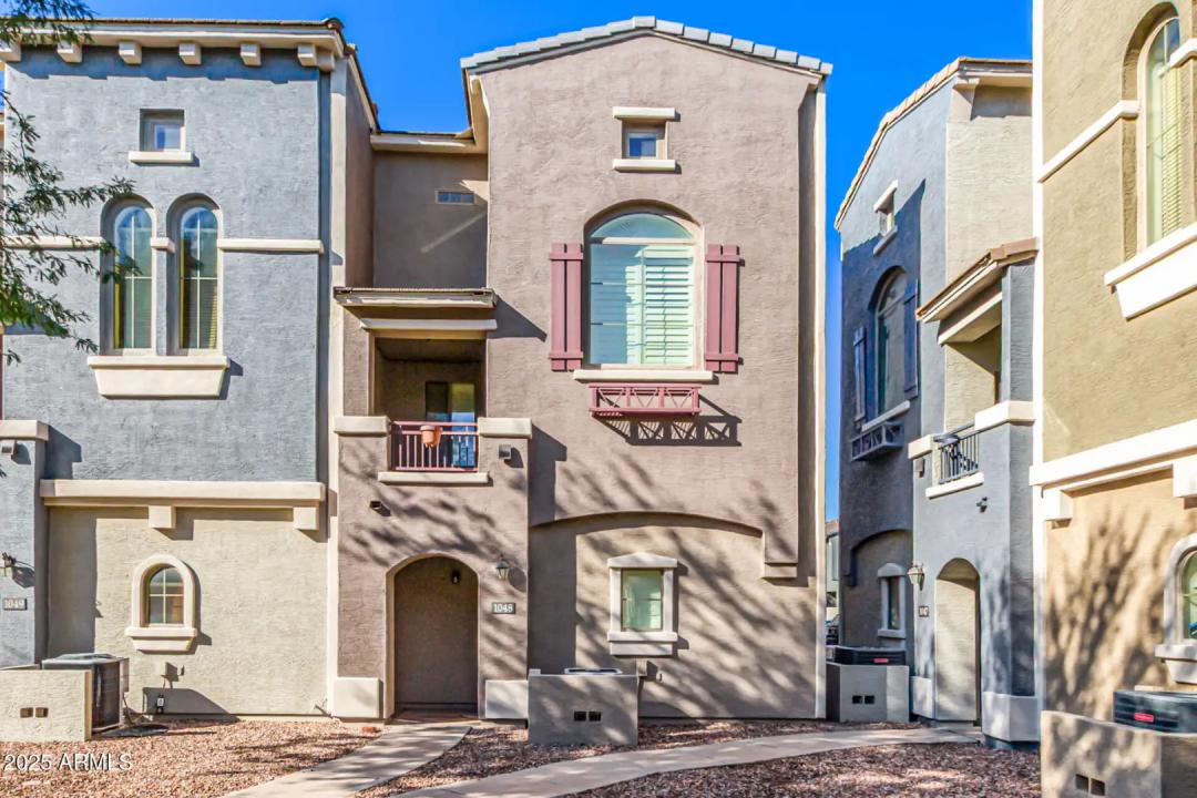 Real Estate Picture 2