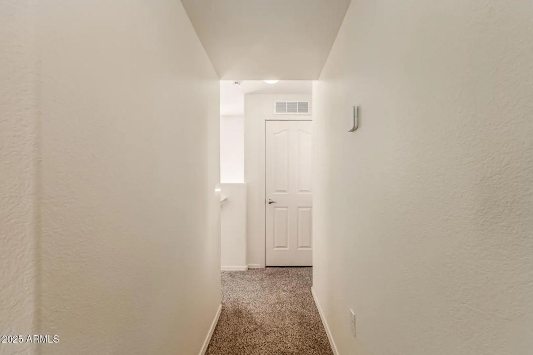 Real Estate Picture 15