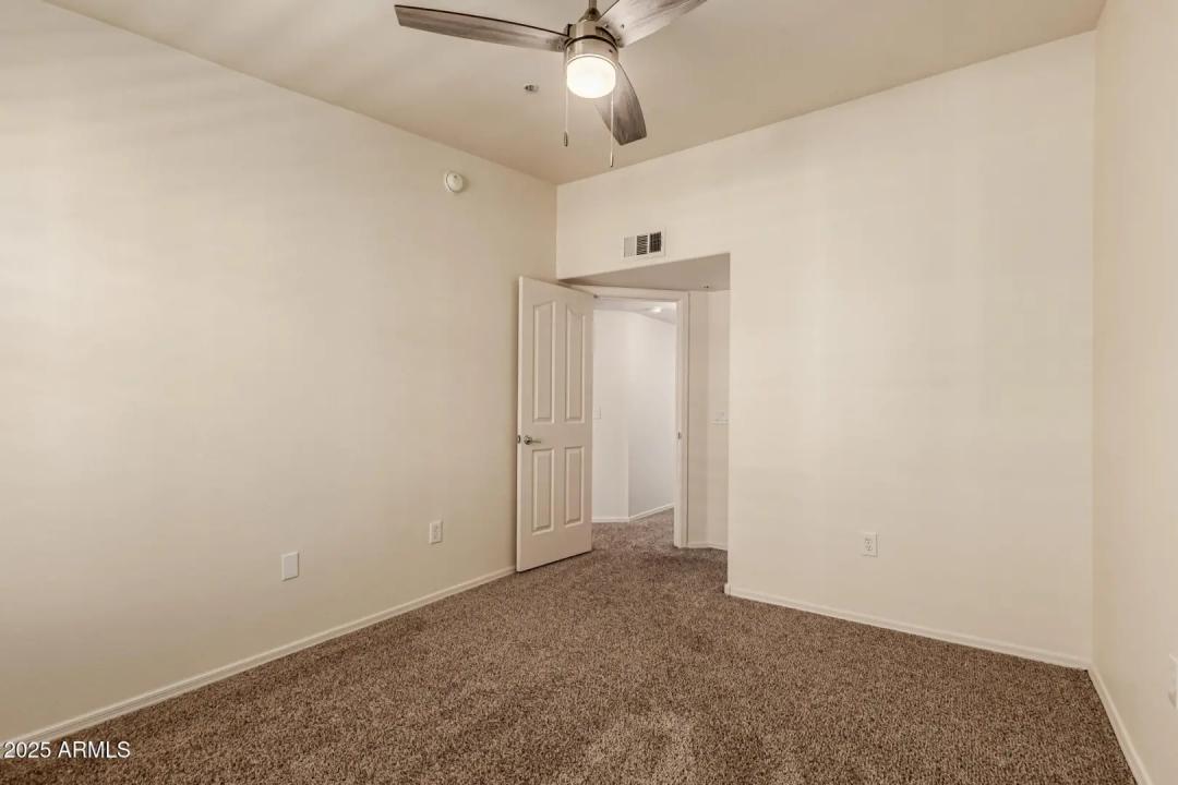 Real Estate Picture 27