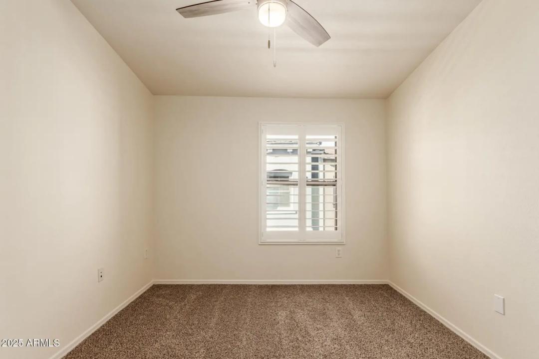 Real Estate Picture 28