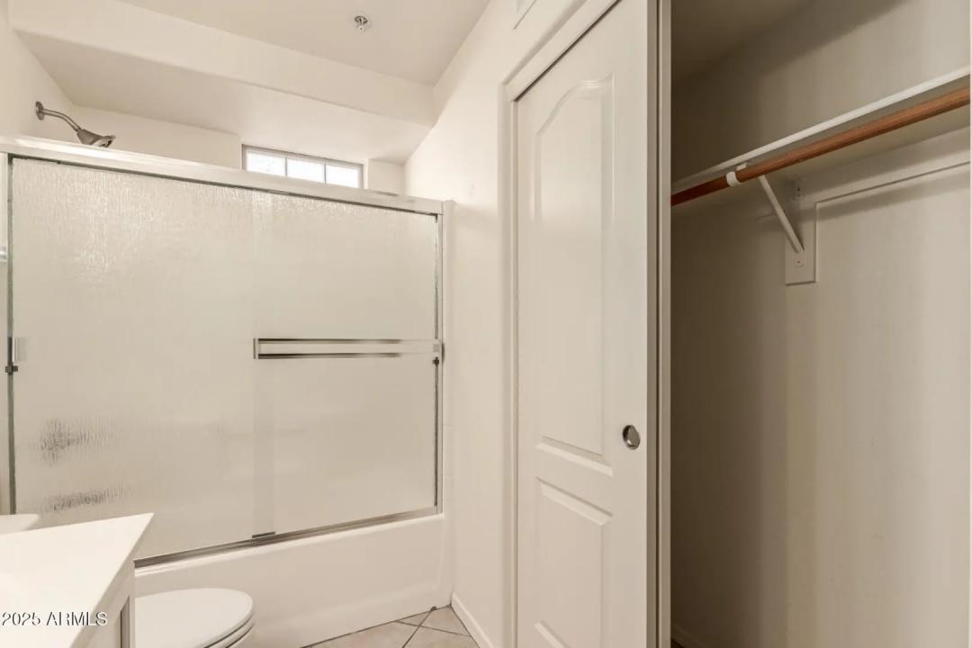 Real Estate Picture 30