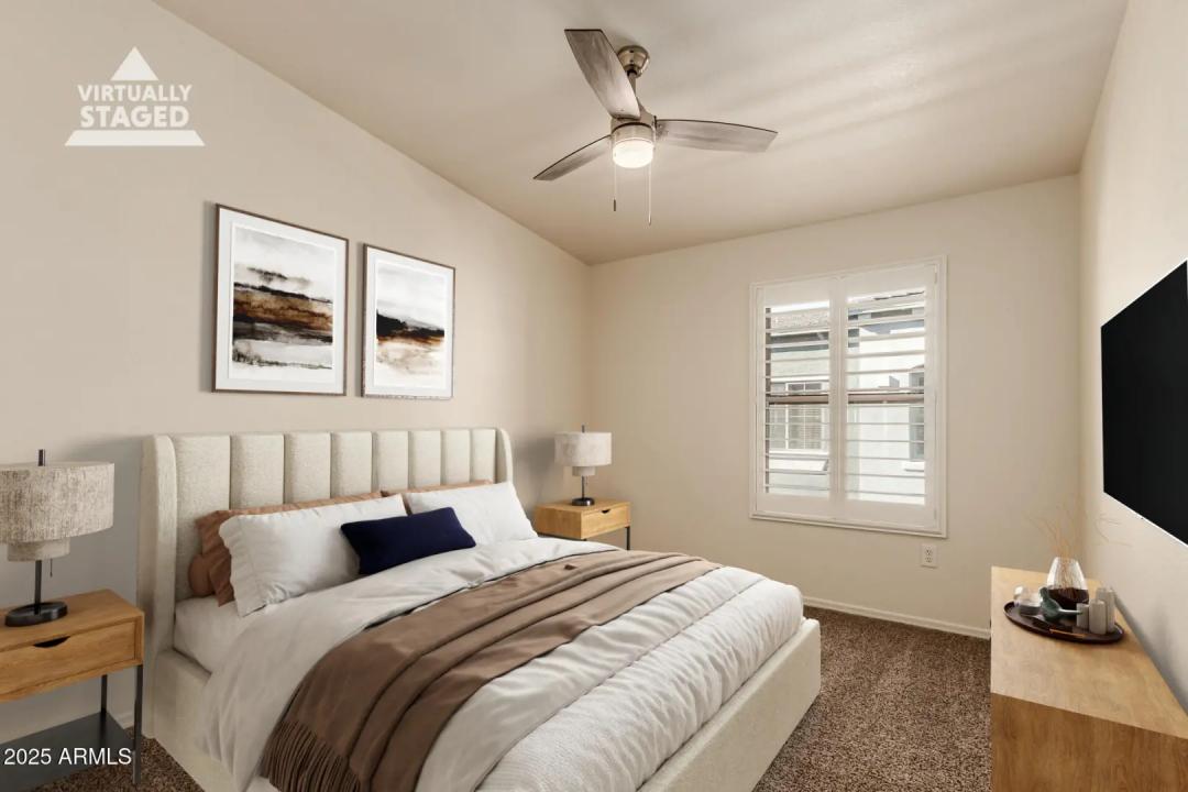 Real Estate Picture 24