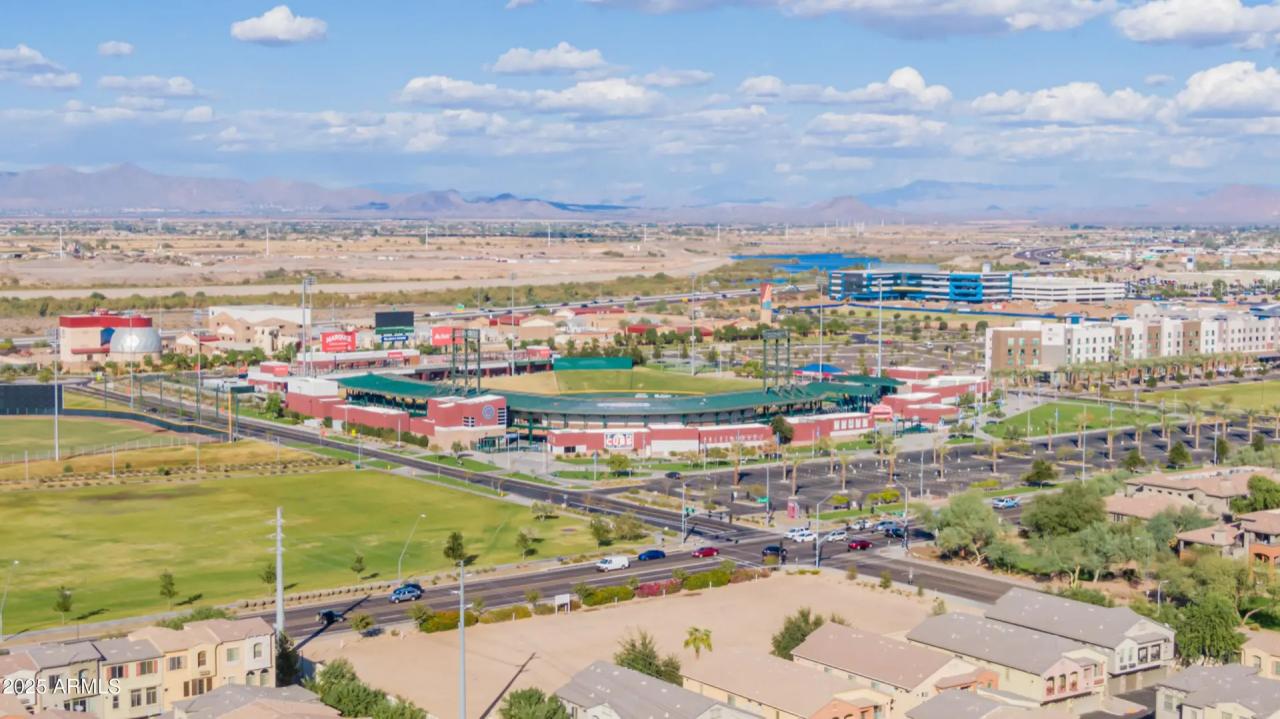 Real Estate Picture 51