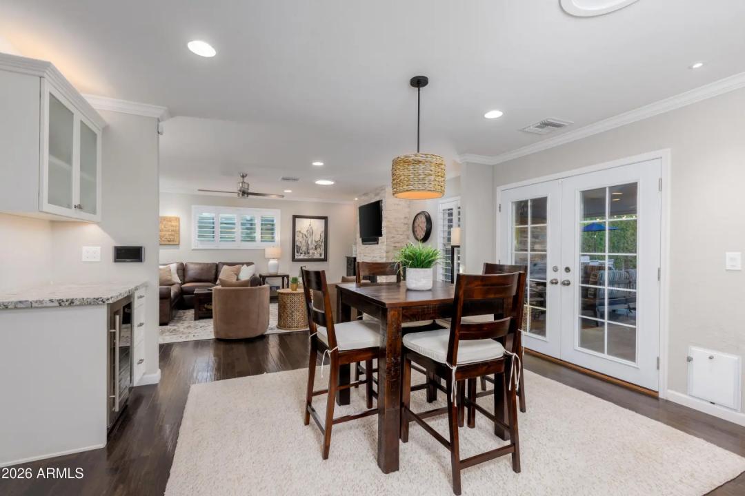 Real Estate Picture 16