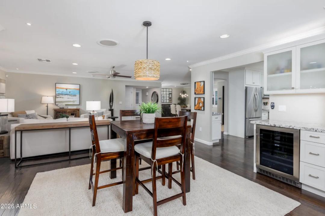 Real Estate Picture 19