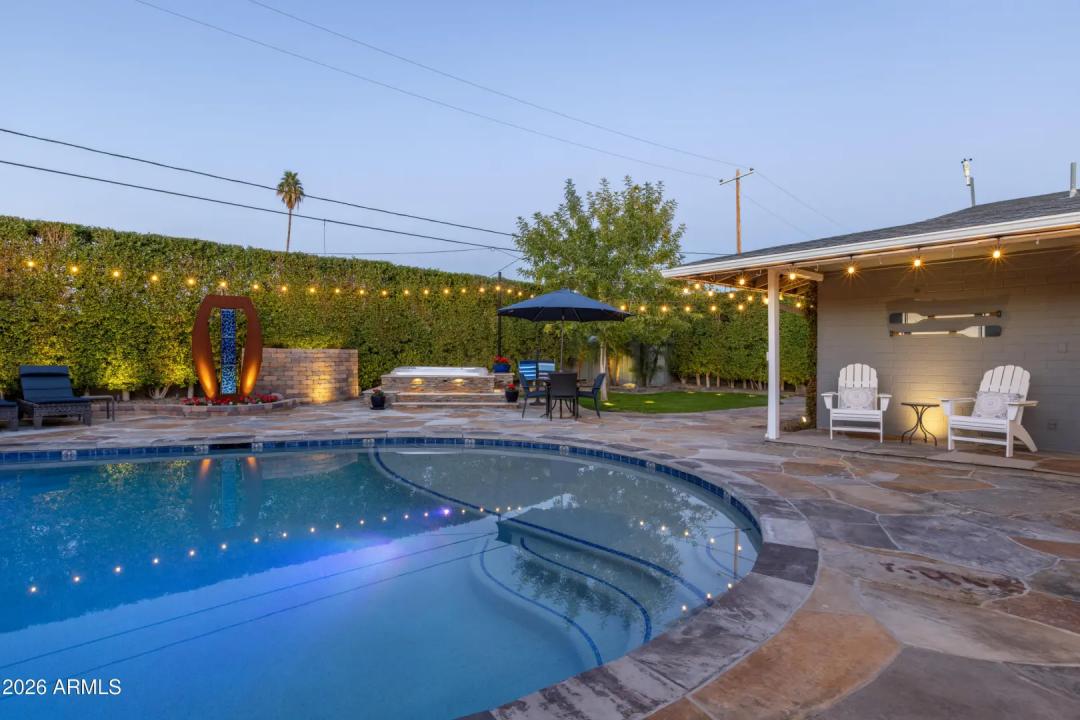 Real Estate Picture 39