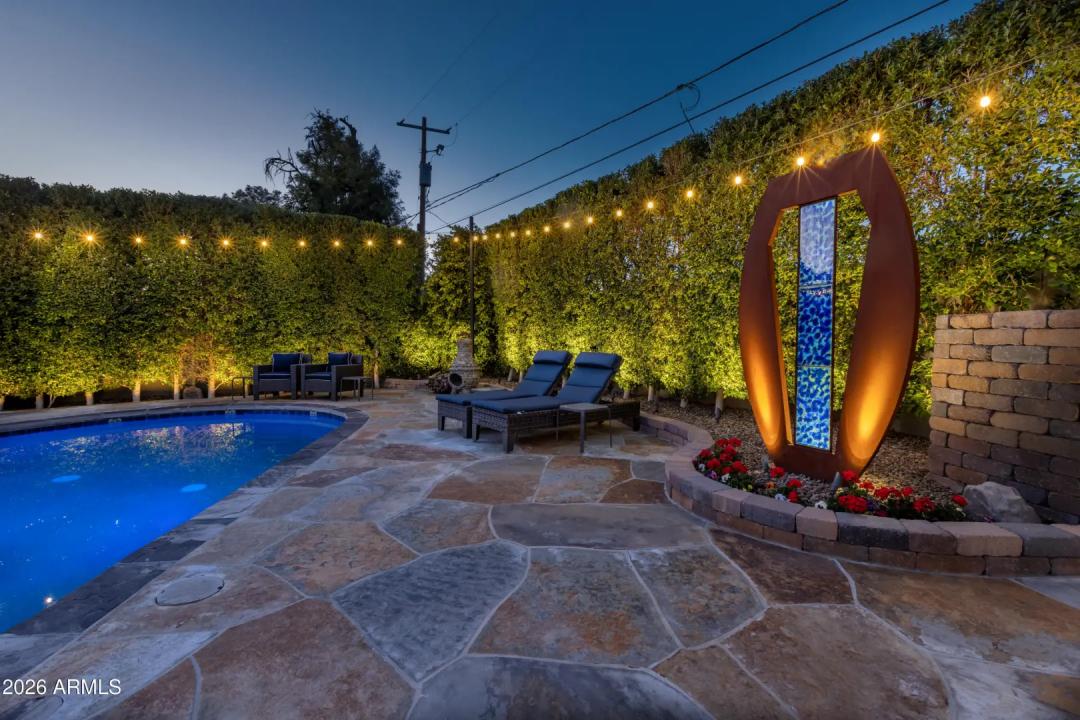 Real Estate Picture 44