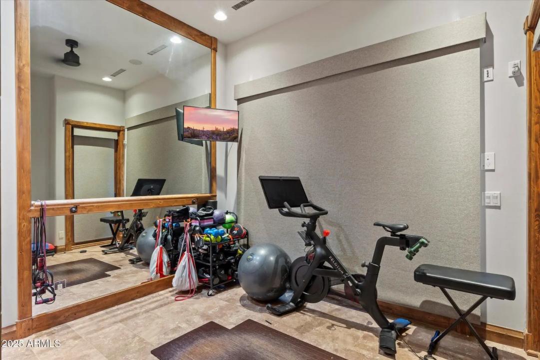 Real Estate Picture 37