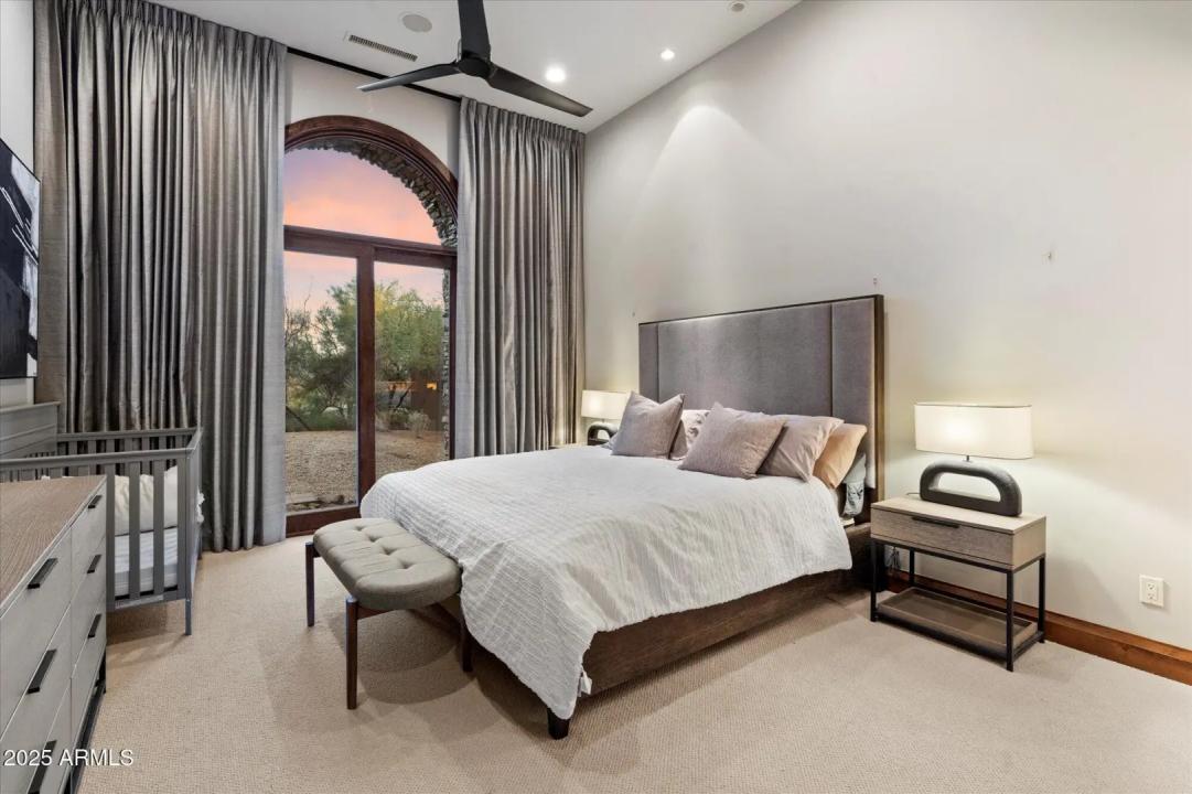 Real Estate Picture 40