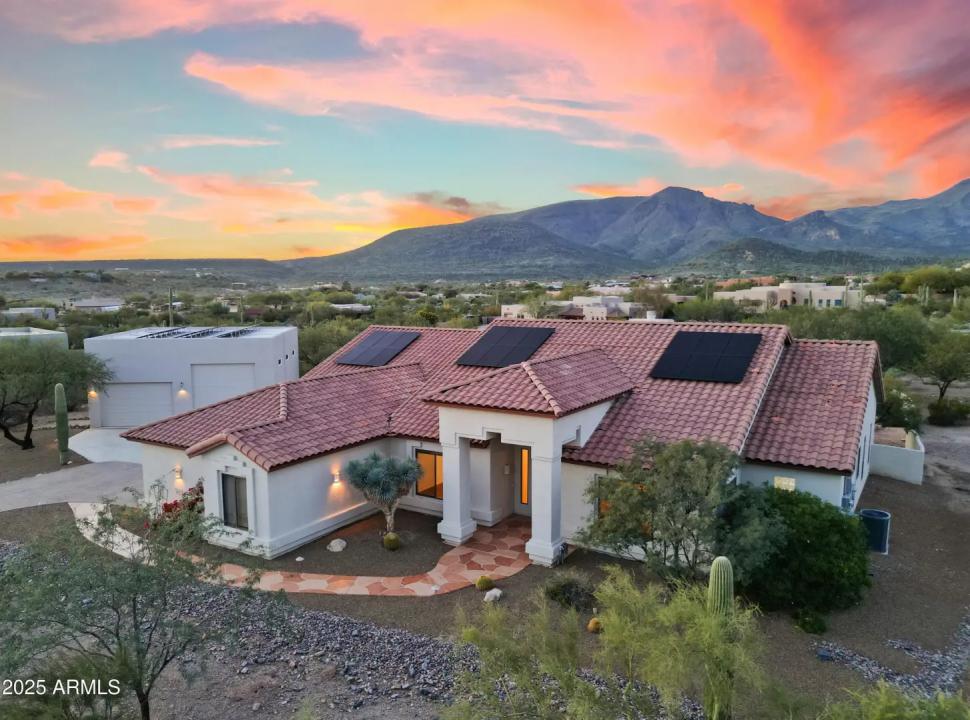 Real Estate Picture 1