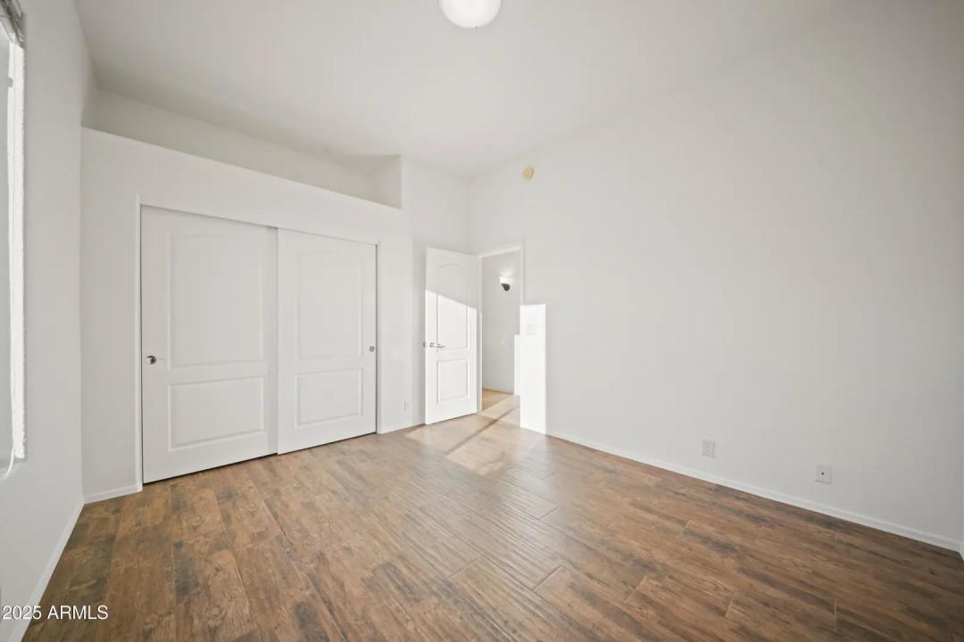 Real Estate Picture 21