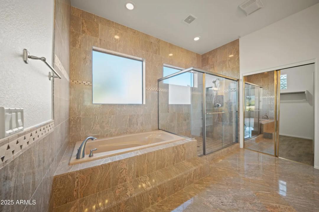 Real Estate Picture 17