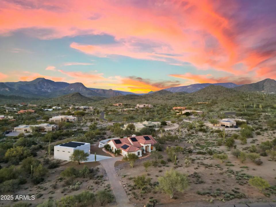 Real Estate Picture 45