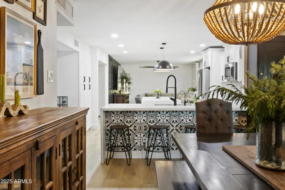 Real Estate Picture 20