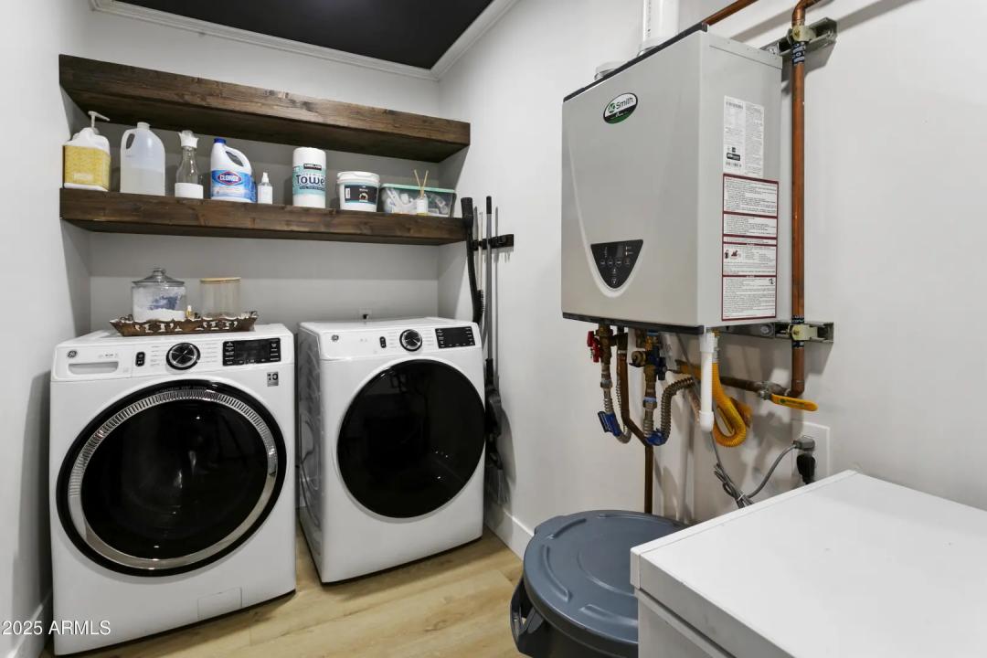 Real Estate Picture 30