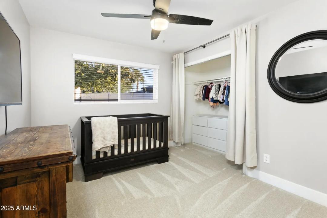 Real Estate Picture 35