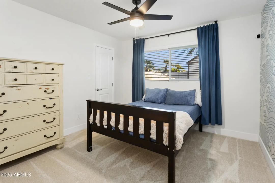 Real Estate Picture 36