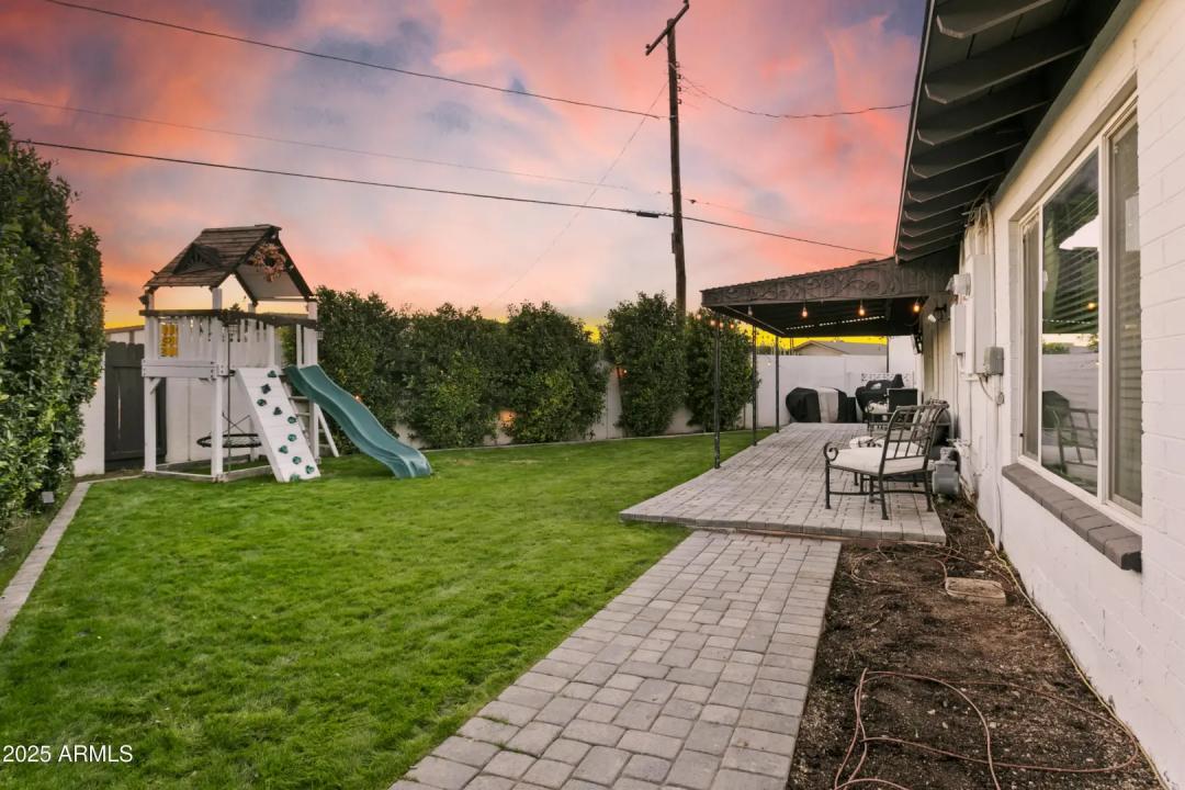 Real Estate Picture 39