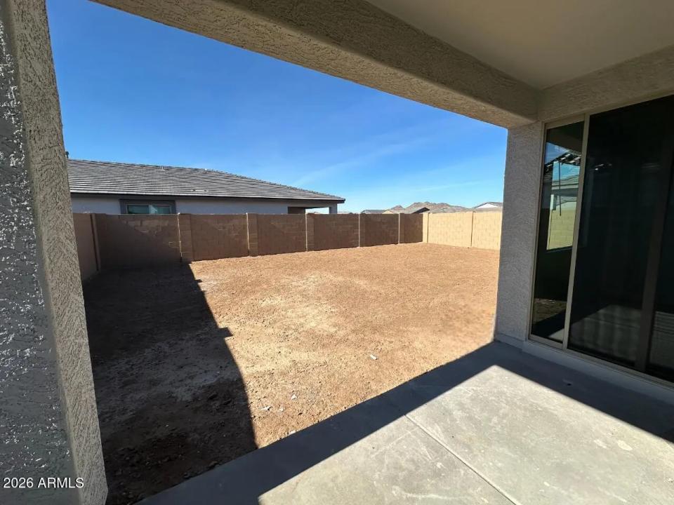 Real Estate Picture 9